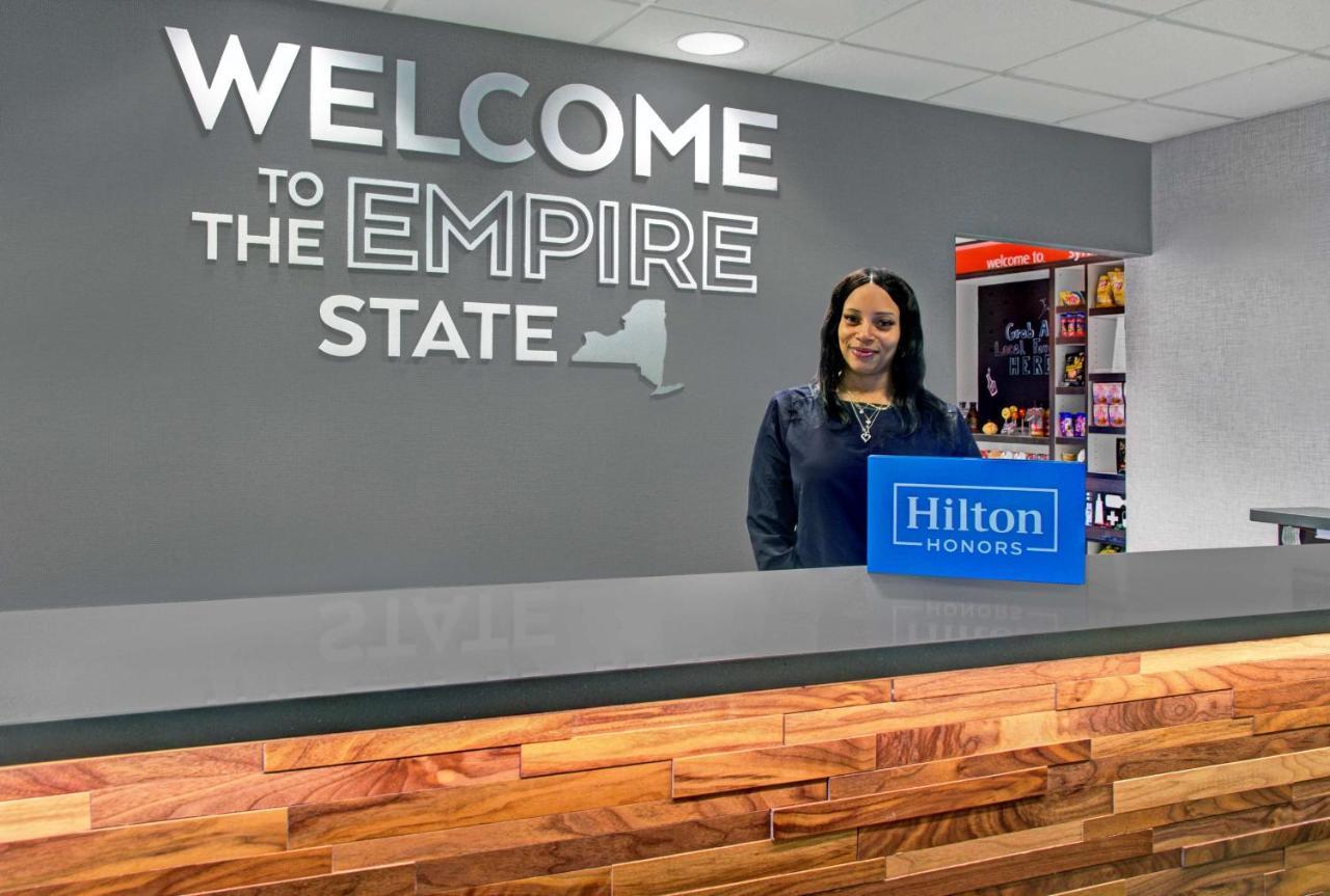 Hampton Inn & Suites By Hilton Syracuse Dewitt East Syracuse Bagian luar foto