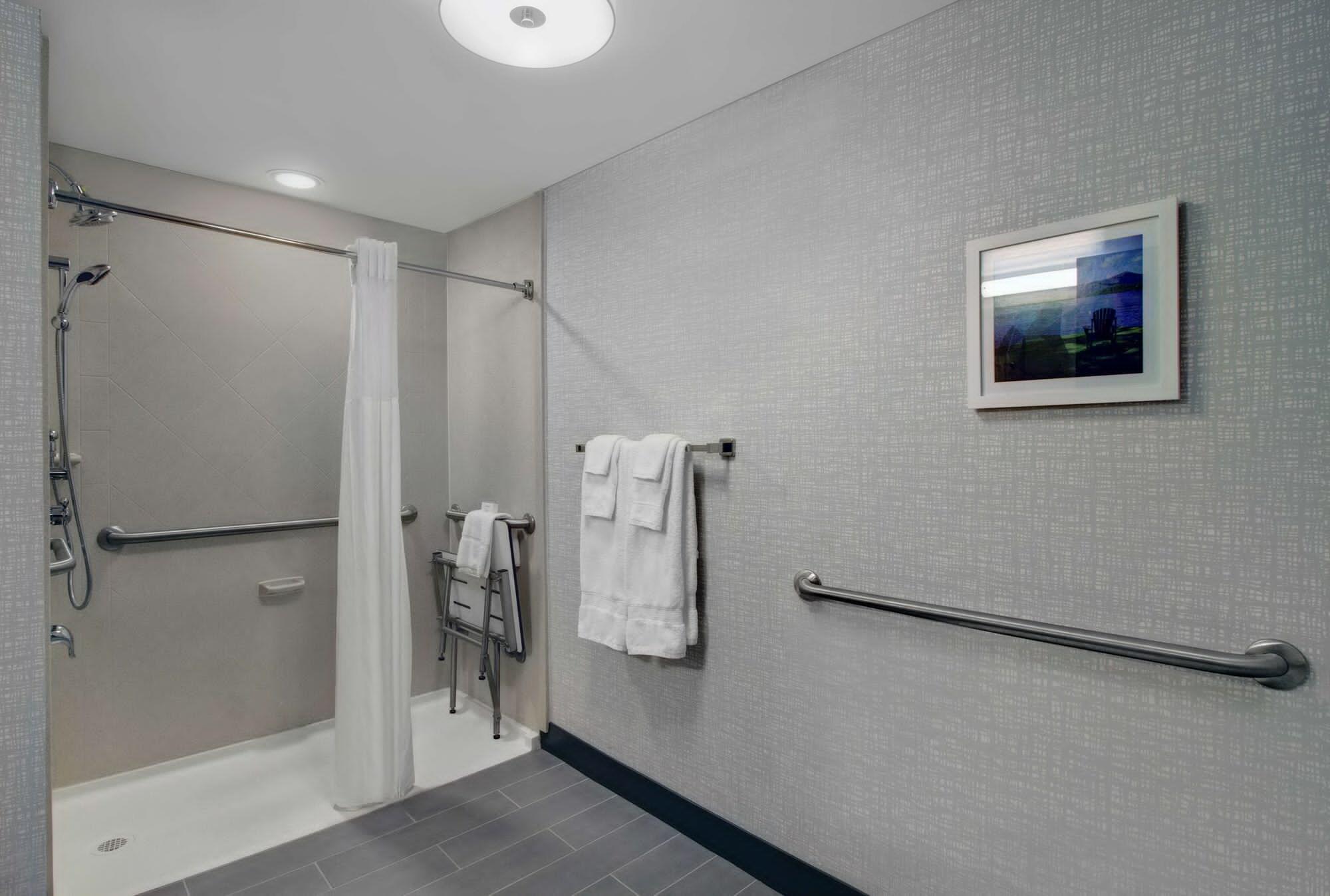 Hampton Inn & Suites By Hilton Syracuse Dewitt East Syracuse Bagian luar foto