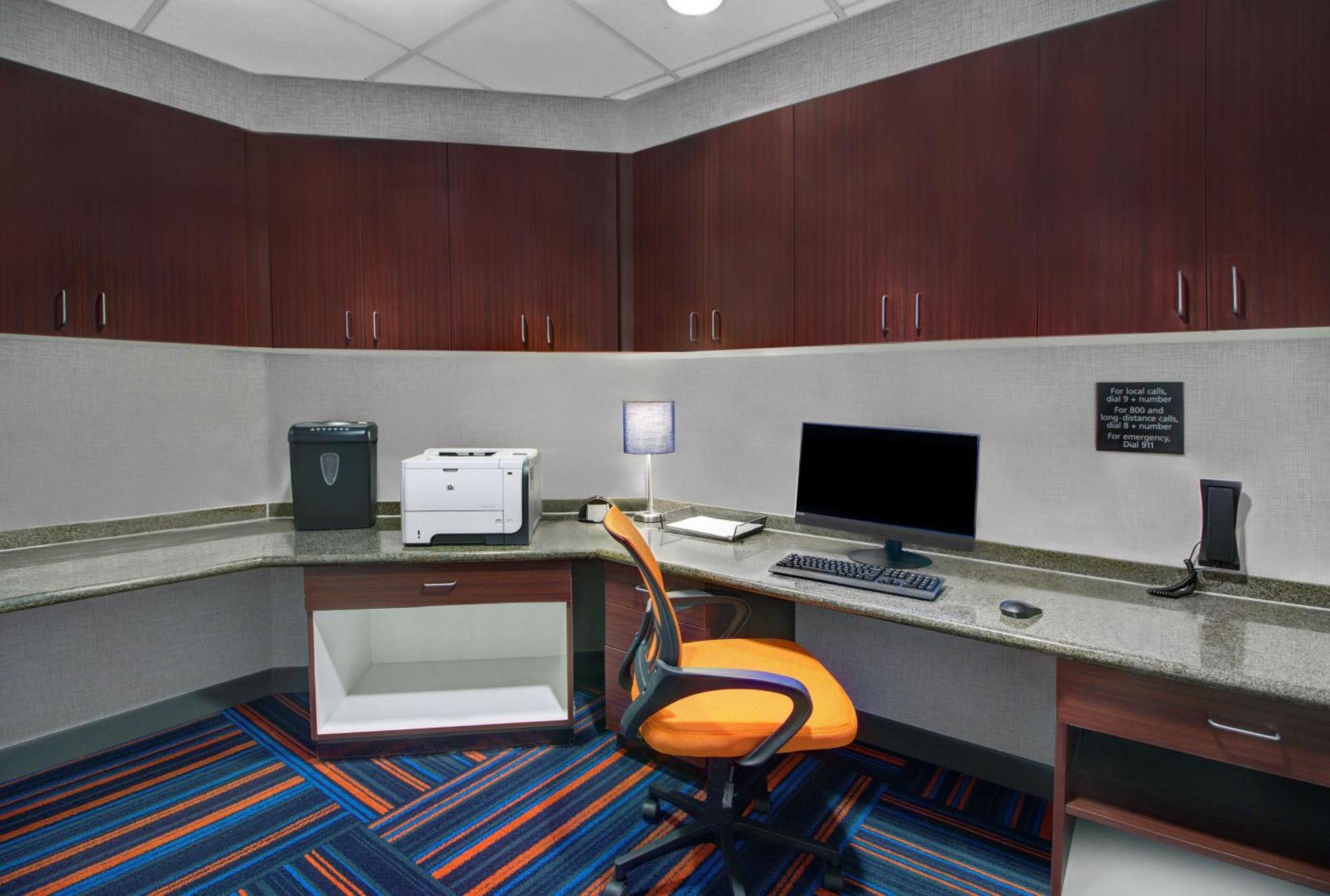 Hampton Inn & Suites By Hilton Syracuse Dewitt East Syracuse Bagian luar foto