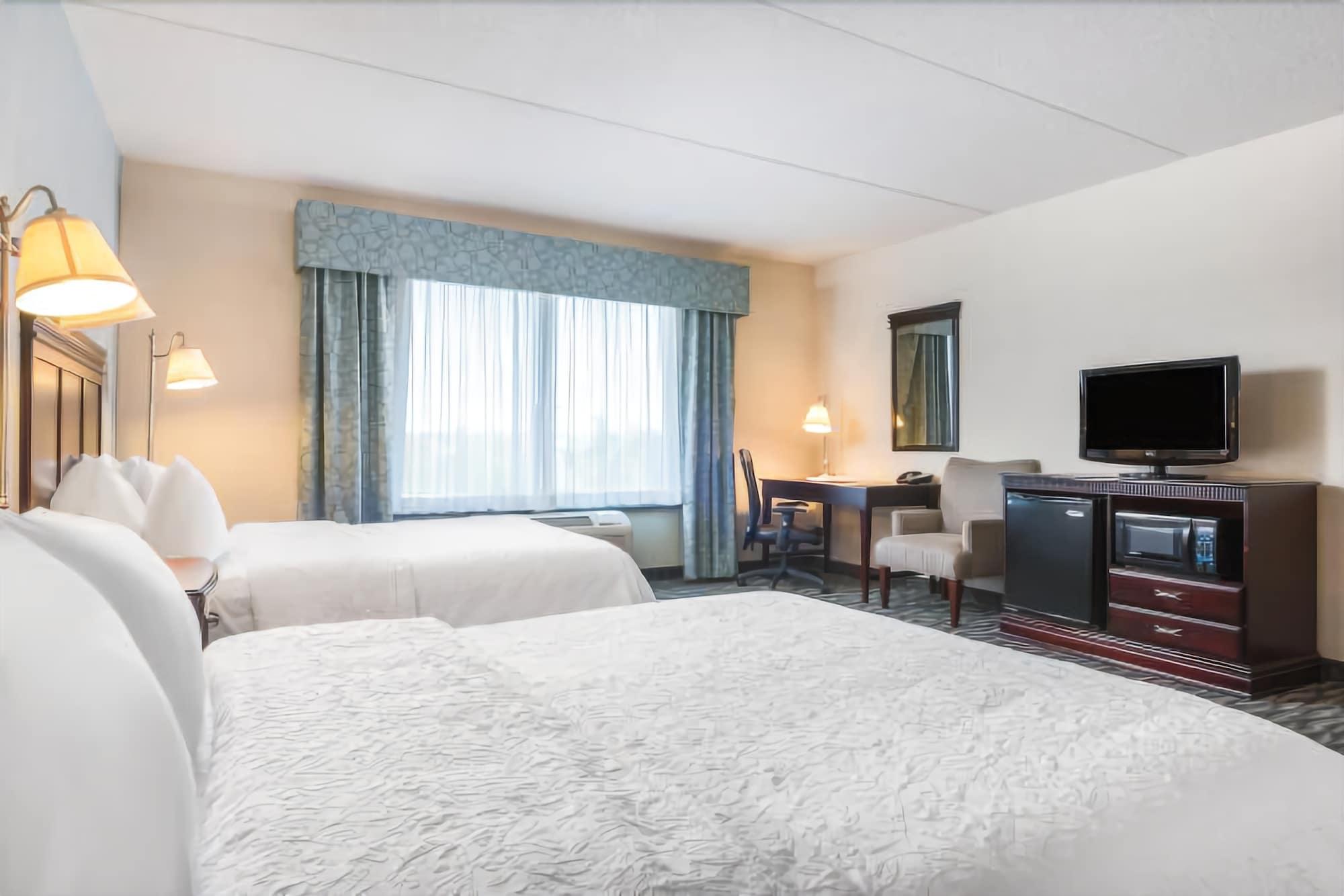 Hampton Inn & Suites By Hilton Syracuse Dewitt East Syracuse Bagian luar foto
