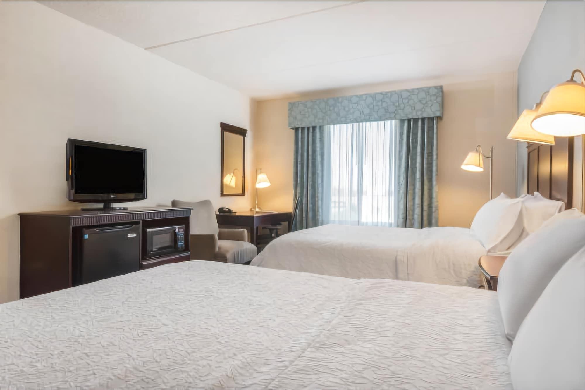 Hampton Inn & Suites By Hilton Syracuse Dewitt East Syracuse Bagian luar foto