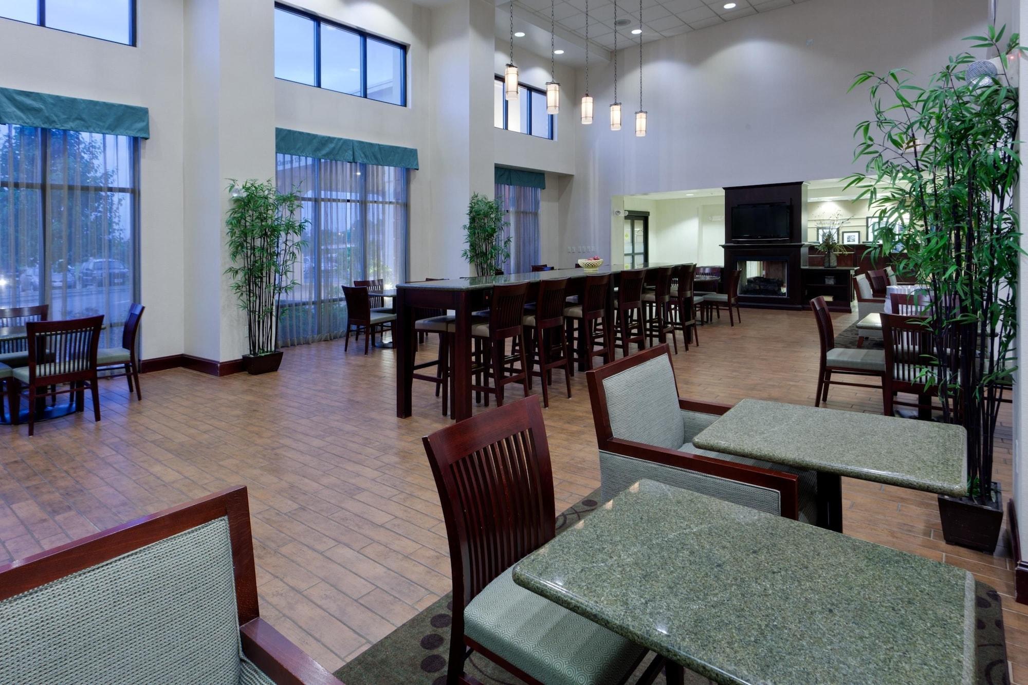 Hampton Inn & Suites By Hilton Syracuse Dewitt East Syracuse Bagian luar foto