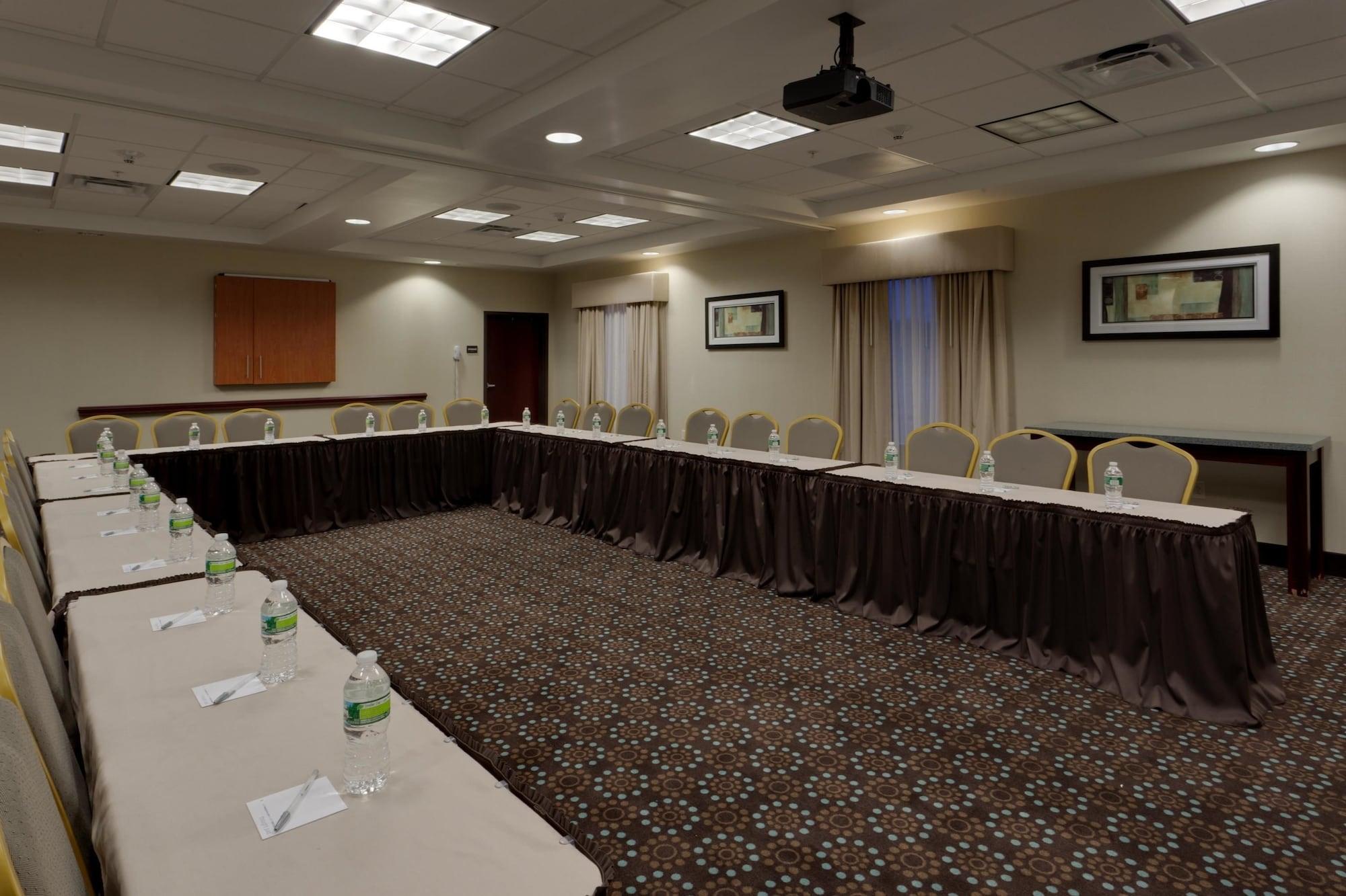 Hampton Inn & Suites By Hilton Syracuse Dewitt East Syracuse Bagian luar foto